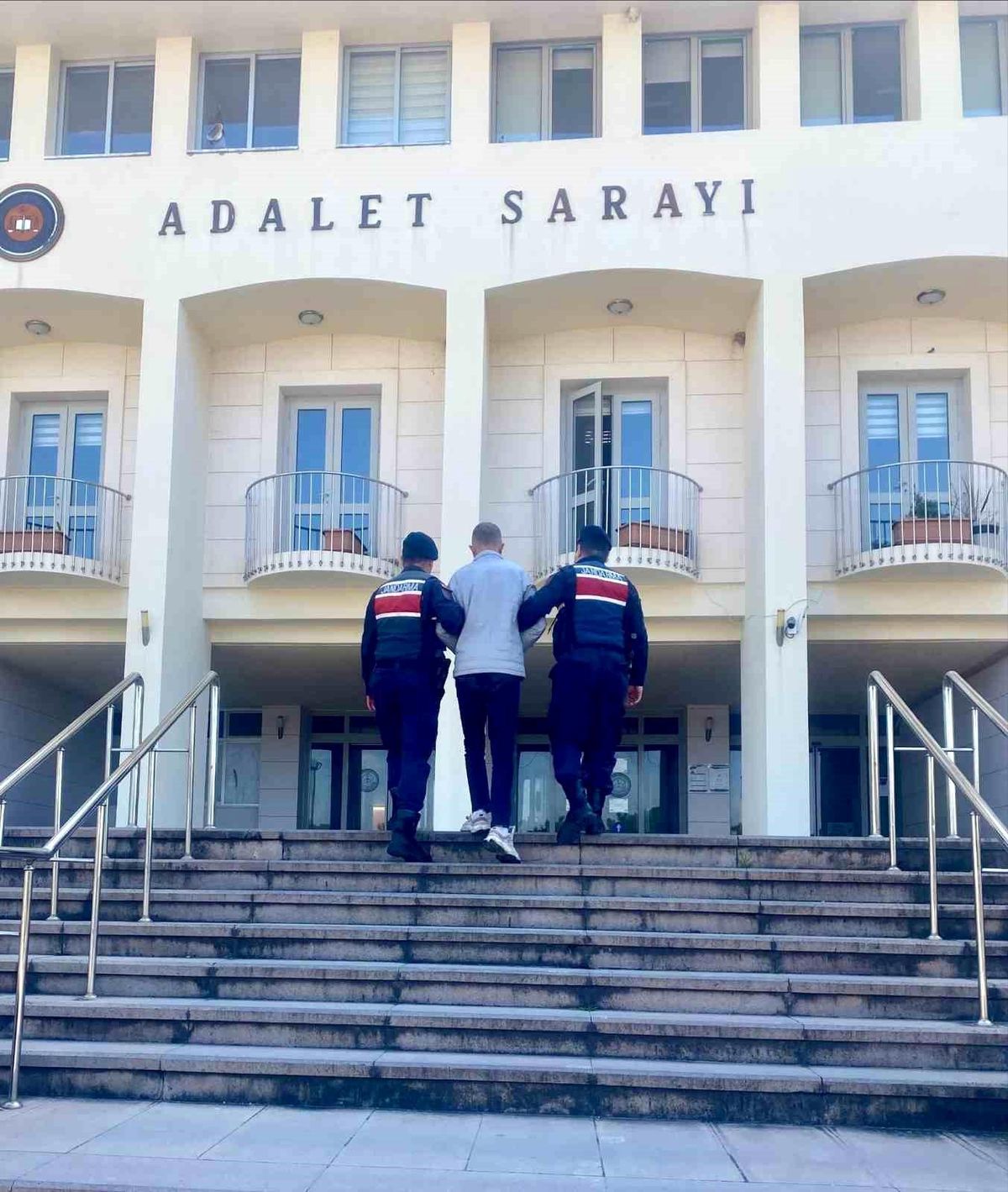 Bodrum\'da 32 Yıl Hapisle Aranan Şahıs Yakalandı