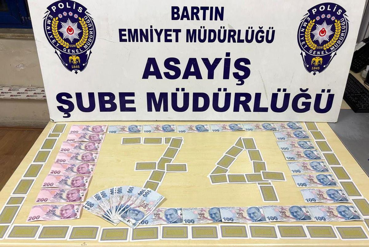 Bartın\'da Kumar Operasyonu: 4 Kişiye Cezası