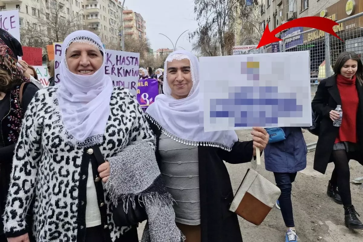 Kürt aktivist Zeynep Alkış skandal pankarta ateş püskürdü