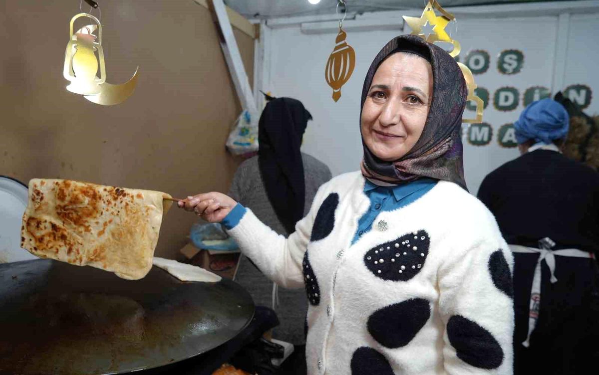 Kırıkkale\'de Ramazan Sokağı Kadınların Ekonomik Gücünü Ortaya Çıkarıyor