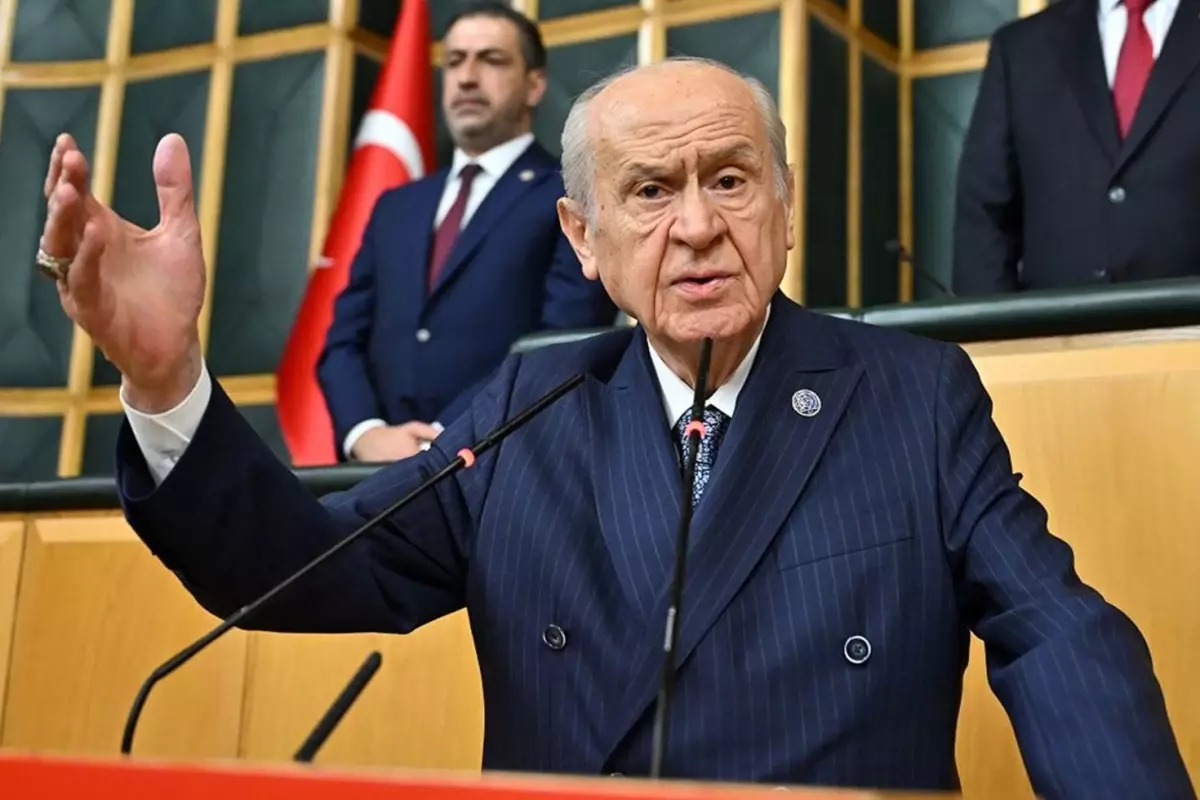 Bahçeli\'den Binali Yıldırım\'ın "Vatandaşlık tanımı gözden geçirilebilir" sözlerine tepki