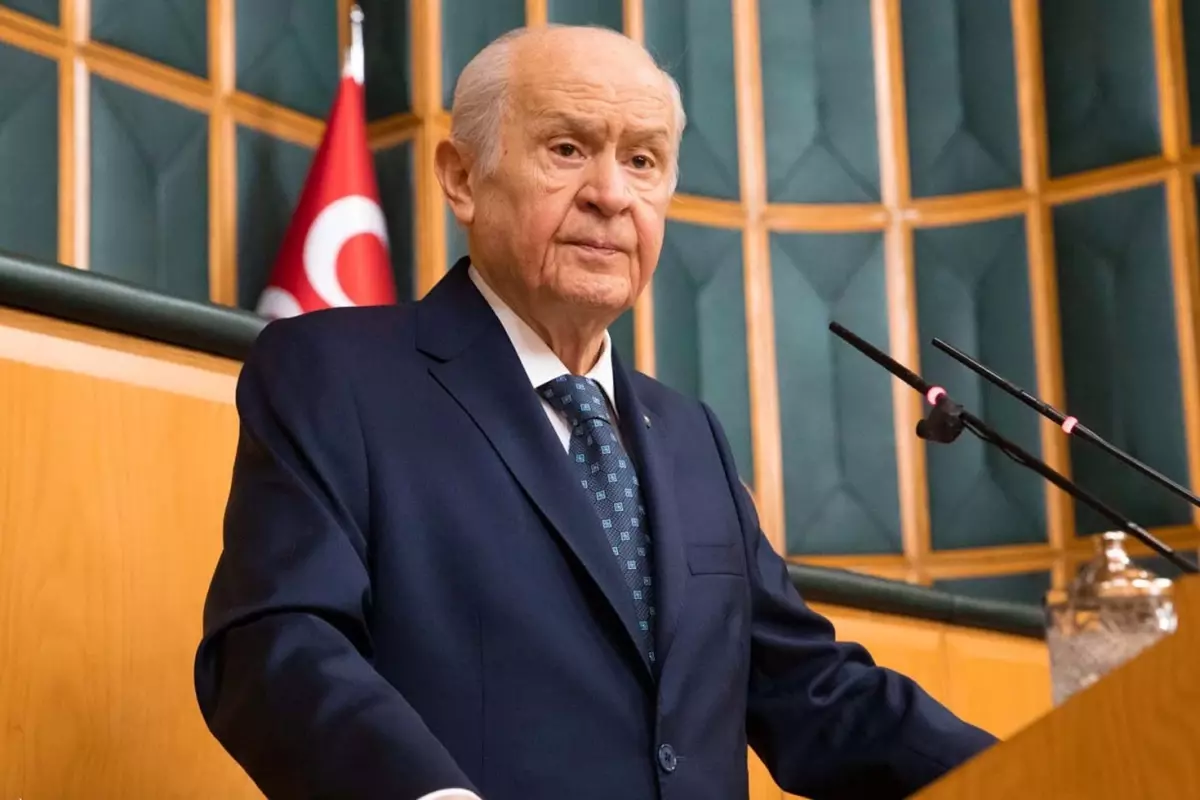 MHP lideri Bahçeli\'den "Terörsüz Türkiye" mesajı: On yıllardır milletimizin başına musallat olan kanlı musibetin nihayet sonu görünmüştür