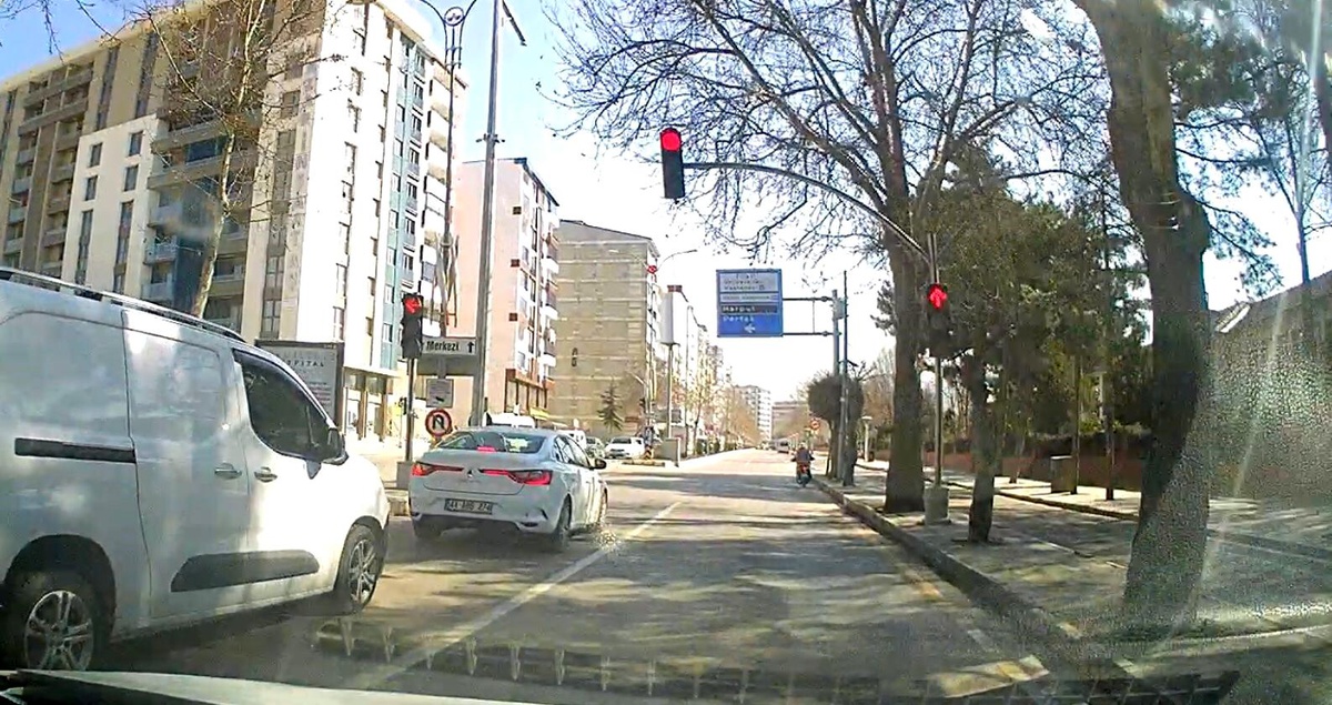 Elazığ\'da Kırmızı Işık İhlali