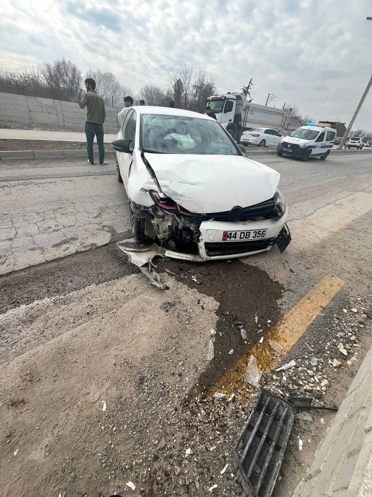 Elazığ\'da Trafik Kazası: 2 Yaralı