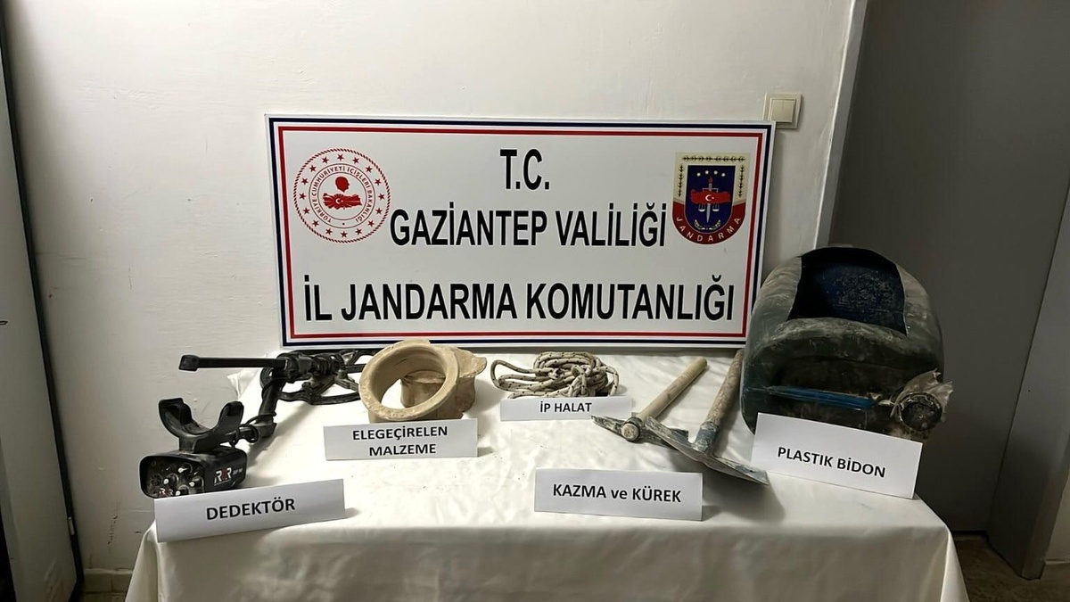 Define Kaçakçıları Suçüstü Yakalandı