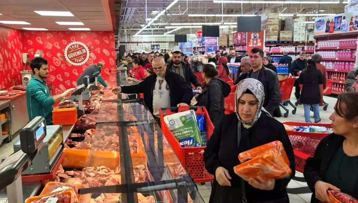 Ramazan\'da Et İndirimine Yoğun İlgi