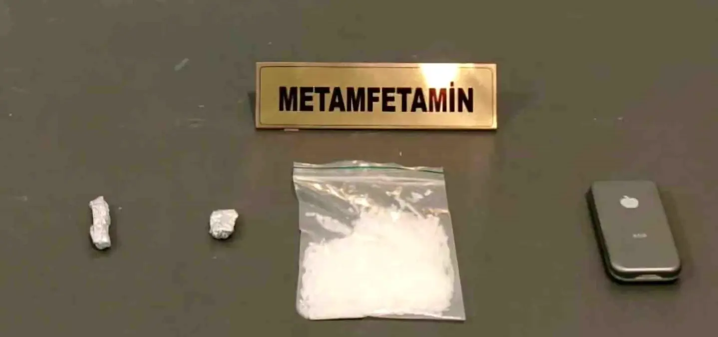 Samsun\'da Uyuşturucu Operasyonu: 2 Gözaltı