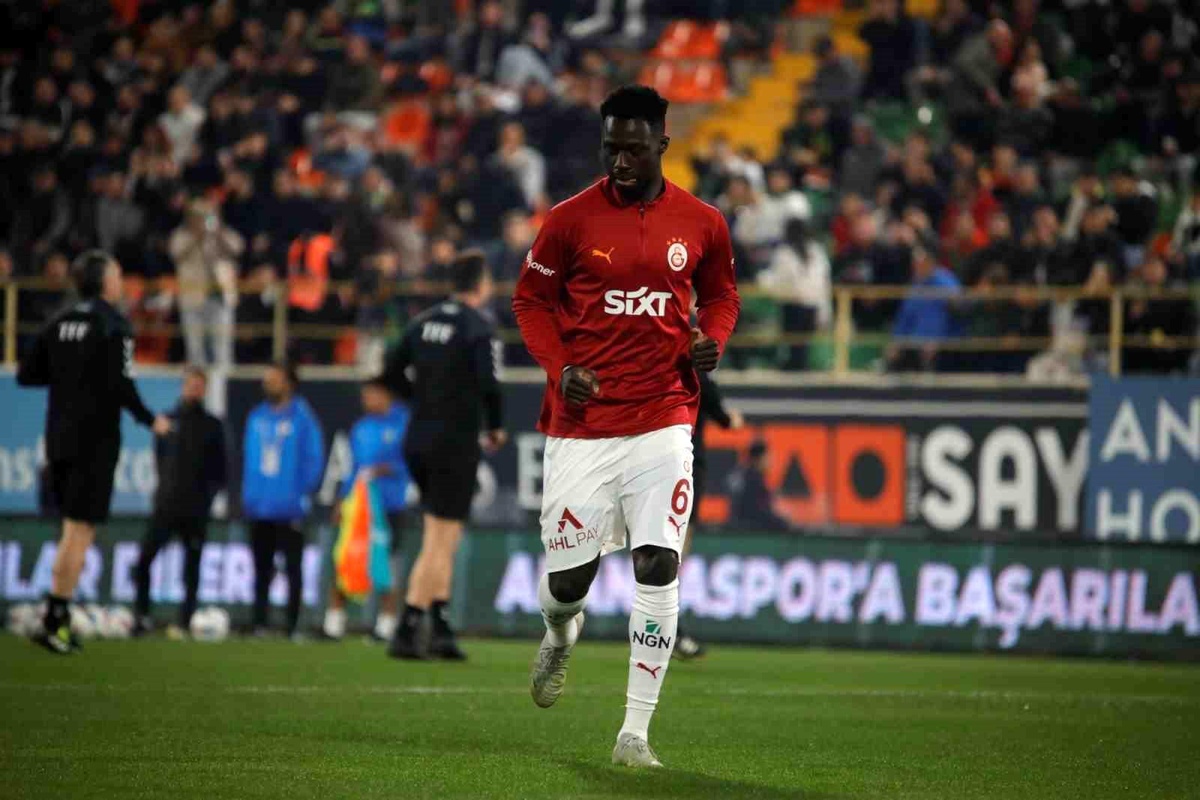 Alanyaspor - Galatasaray Maçında İlk 25 Dakika