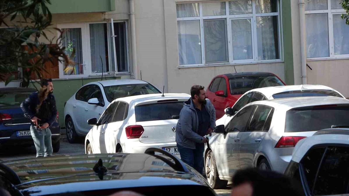 Çanakkale\'de Av Tüfeğiyle Olay: 1 Yaralı, 1 Ölü