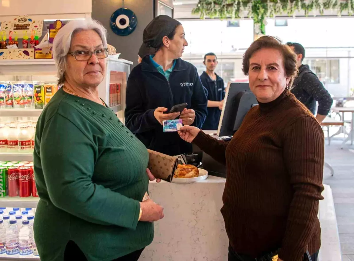 Kuşadası\'nın Adalı Kartı, Hemşehrilere İndirim Fırsatları Sunuyor