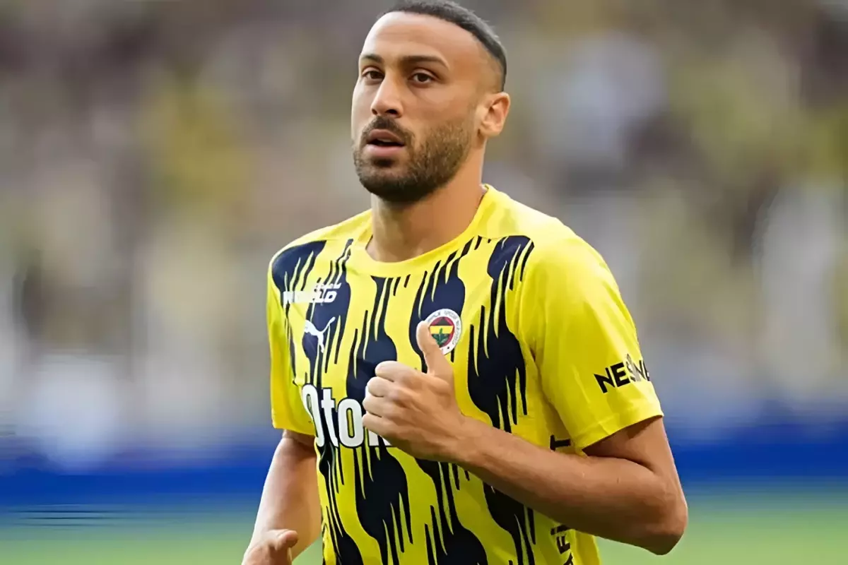 Cenk Tosun, Fenerbahçe\'den ayrılıyor: Yeni adresi belli oldu