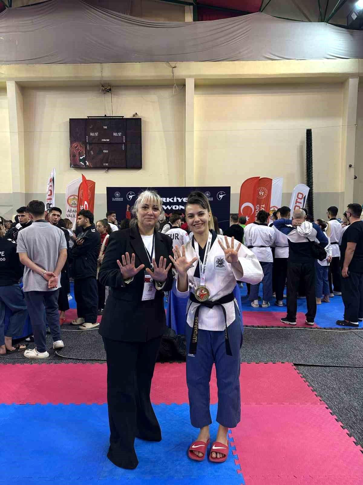 Eskişehirli taekwondo sporcusu 19\'ncu Türkiye Şampiyonu oldu