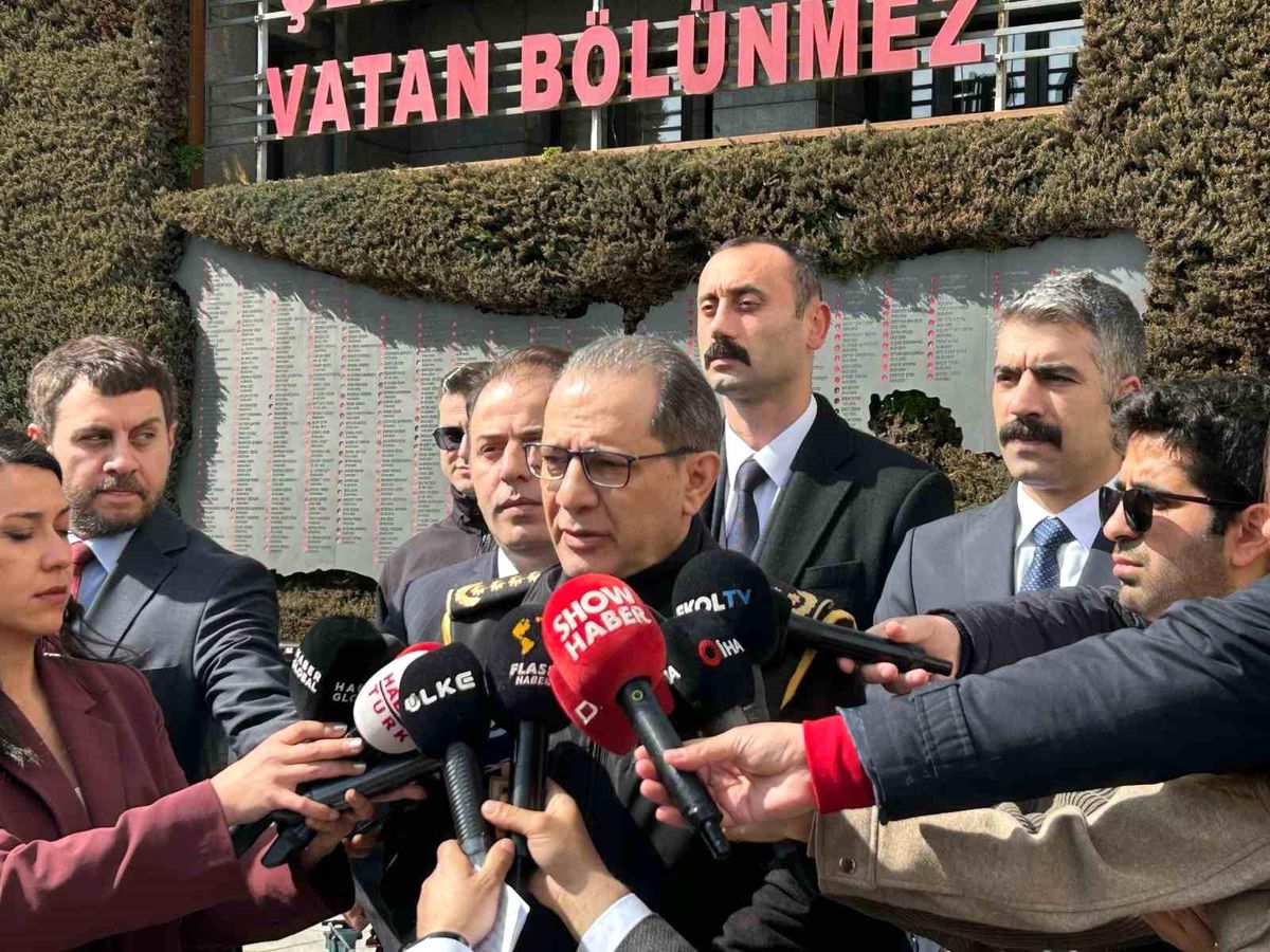 İstanbul\'da Silah Kaçakçılarına Operasyon