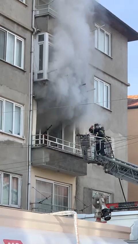 Zonguldak'ta Amatör Futbol Antrenörü Yangında Hayatını Kaybetti