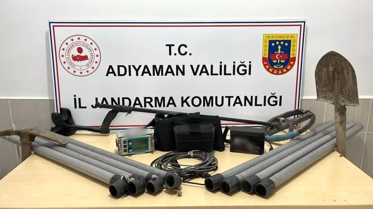 Define Avcıları Yakalandı