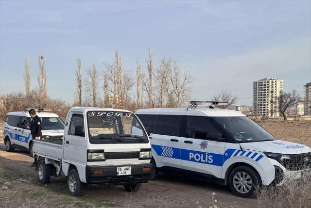 Kayseri'de boş arazide 3 kişi baygın, 1 kişi ölü bulundu