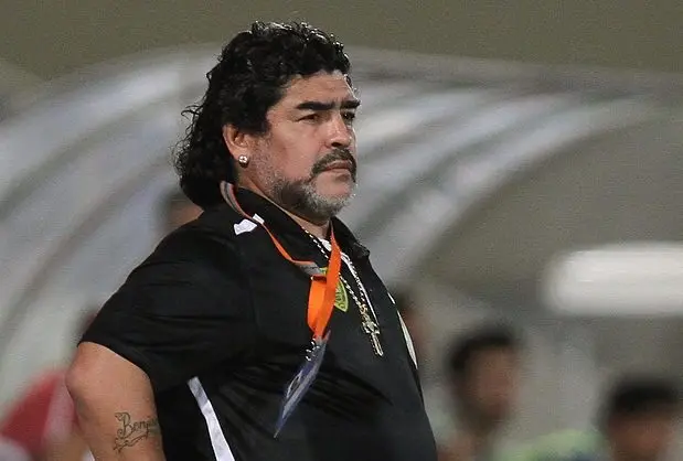 Savcı Maradona'nın ölüm döşeğindeki fotoğrafını gösterdi, mahkeme salonu buz kesti