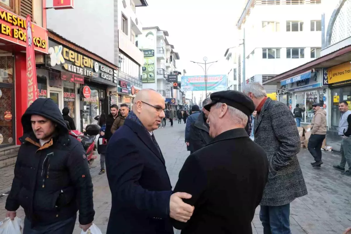 Vali Koç\'tan Ramazan Ziyareti