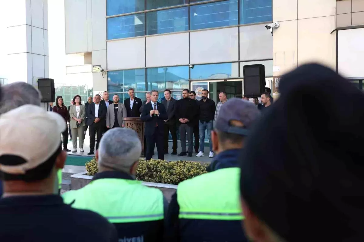Gemlik Belediyesinde İşçi Maaşları 42 Bin TL\'ye Çıktı