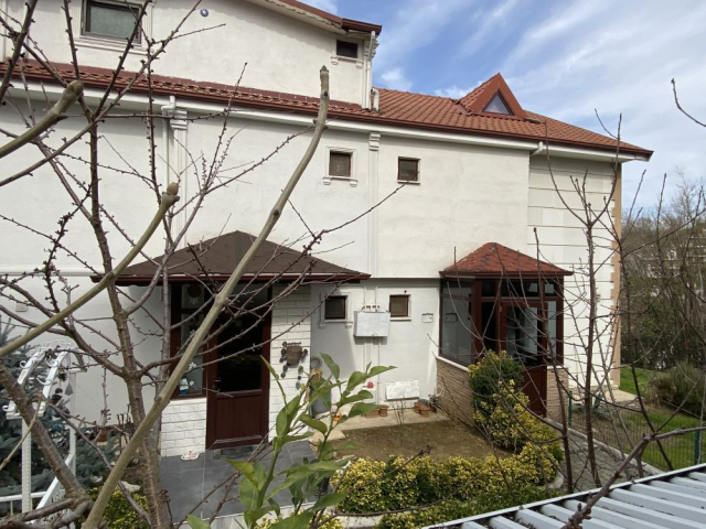 'Hacı Baba' tuzağıyla servet topladılar: Suçu da cinlere attılar