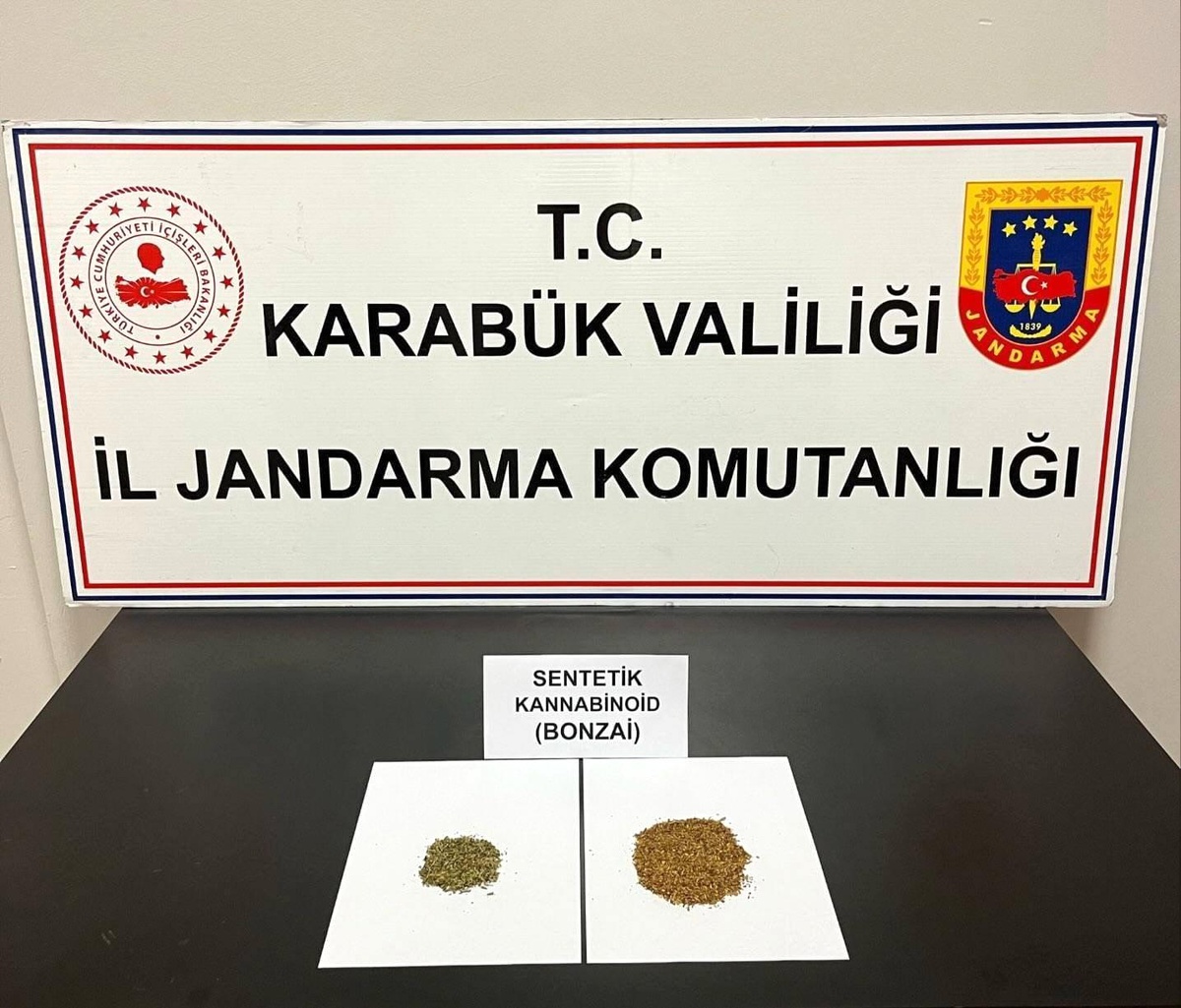 Karabük\'te Uyuşturucu Operasyonu: 2 Gözaltı