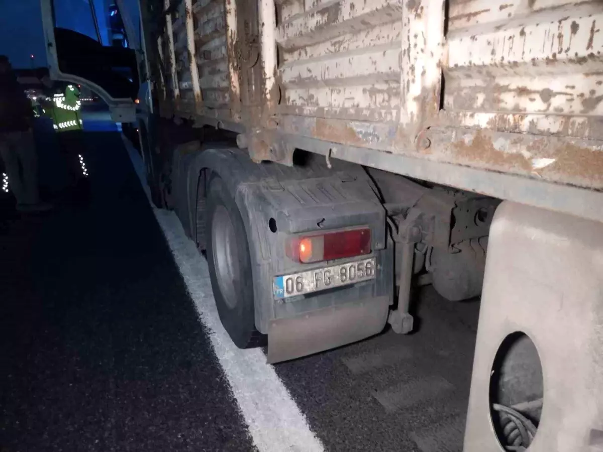 Kuzey Marmara Otoyolu\'nda Zincirleme Kaza: 2 Yaralı