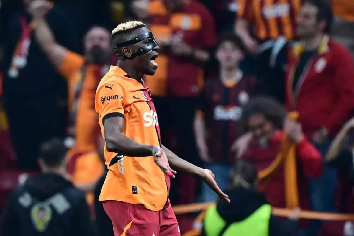 Victor Osimhen, Galatasaray\'da kariyer rekoru kırdı