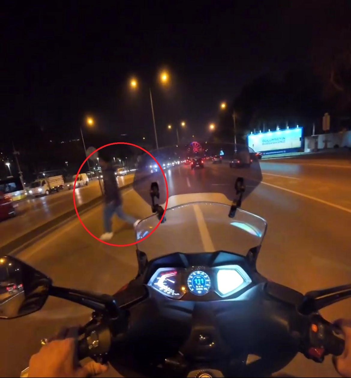 Bursa\'da Motosiklet Kazası Son Anda Önlenildi
