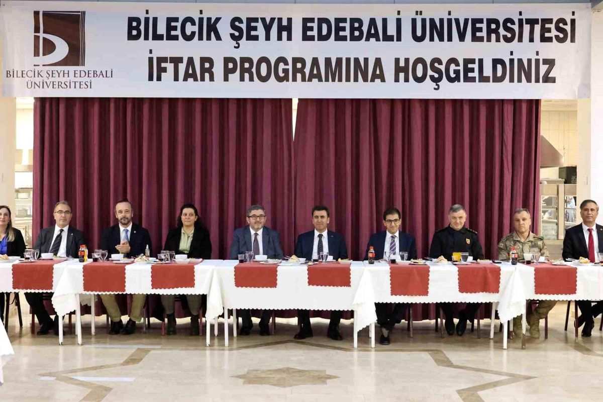 Bilecik\'te İftar Programı Düzenlendi