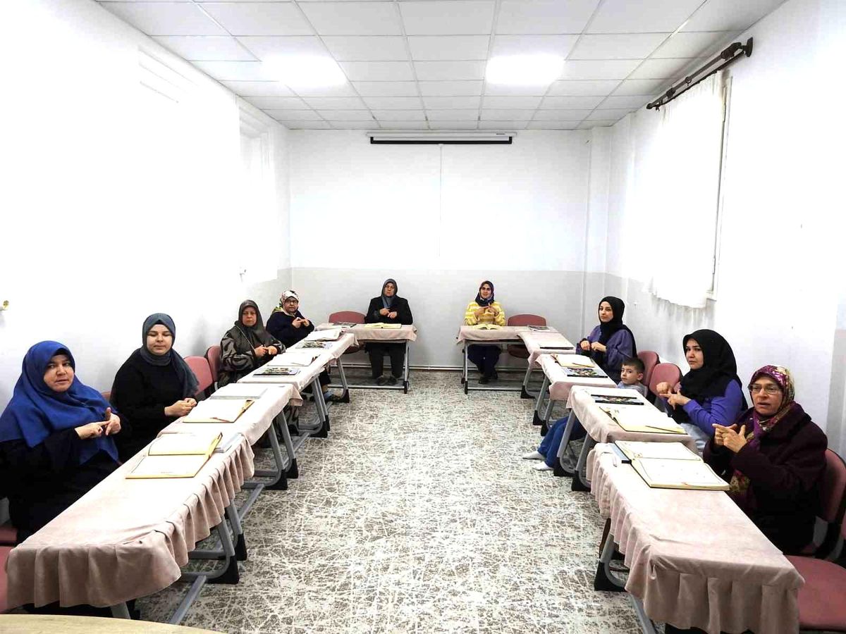 Gaziantep\'te İşitme Engelliler Mukabele Yapıyor