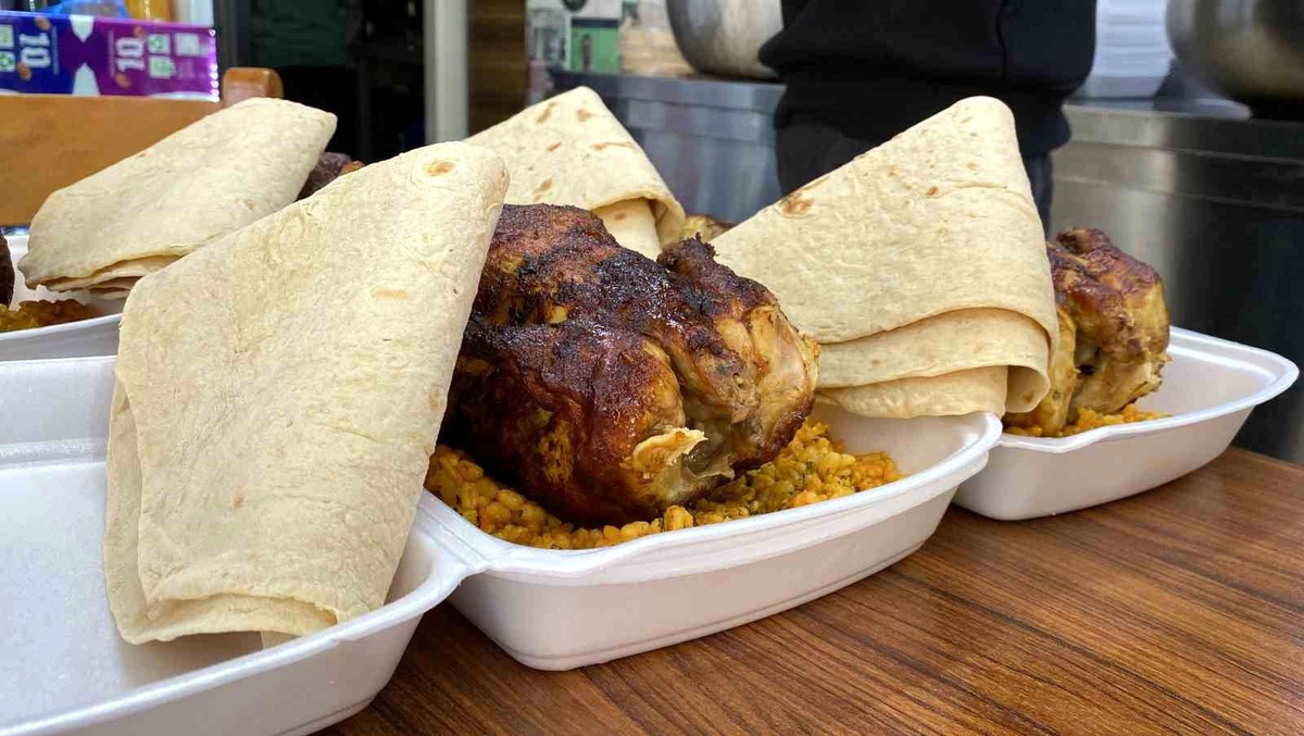 Konya\'da Askıda Tavuk Uygulaması Devam Ediyor
