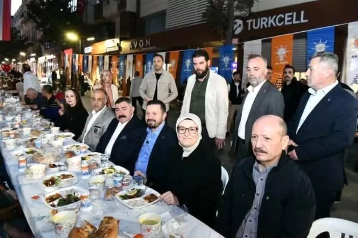 Balıkesir\'de 9 bin kişilik iftar