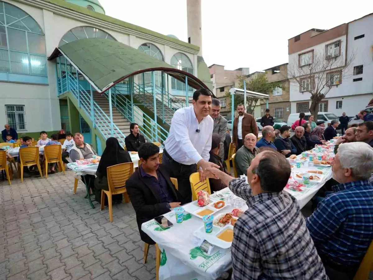 Başkan Yılmaz, iftarını Çıksorut sakinleriyle birlikte açtı