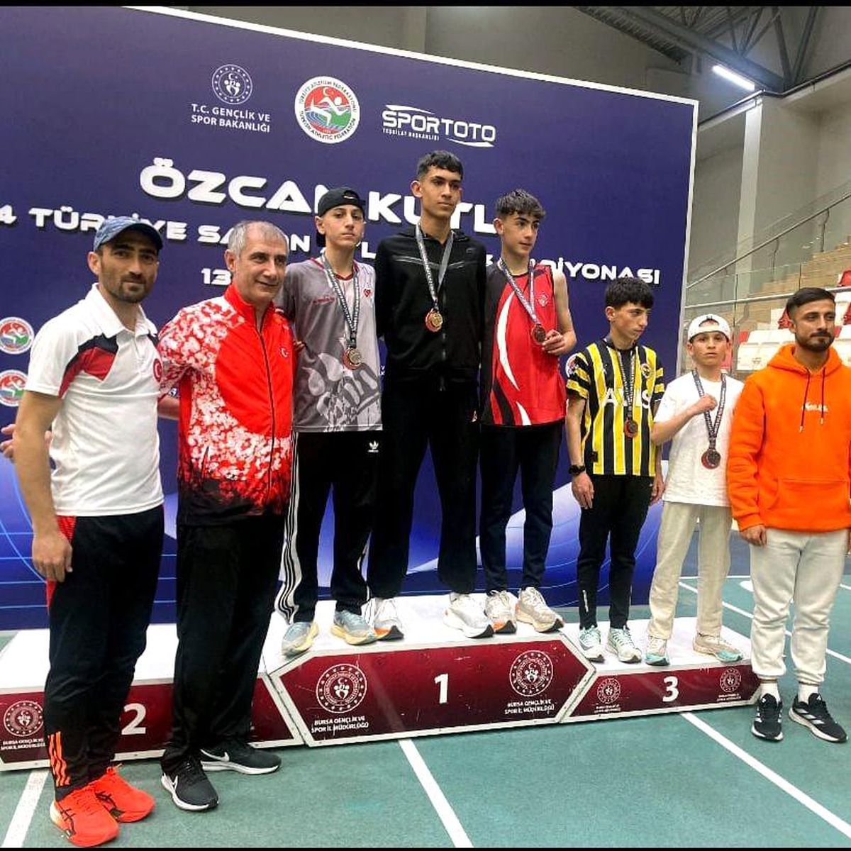 Elazığlı Atletler Şampiyonada Başarı Elde Etti
