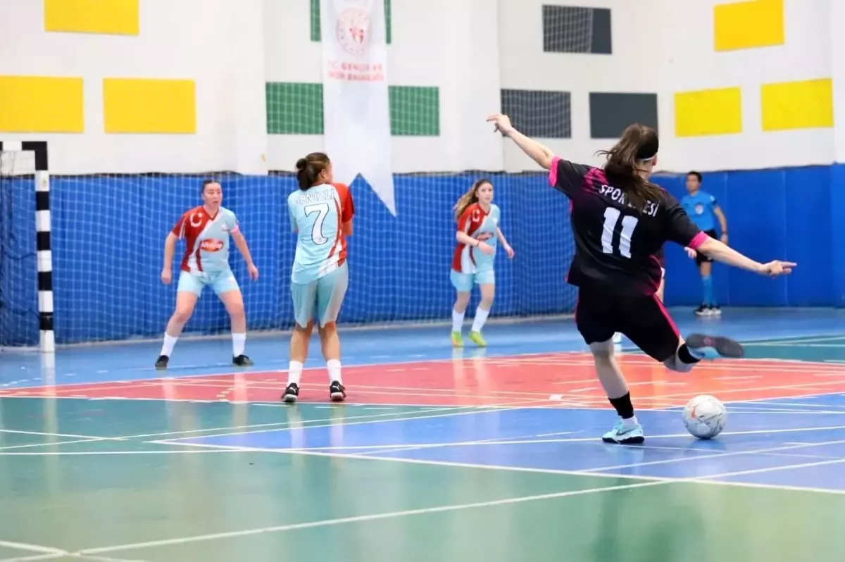 Denizli\'de Futsal Şampiyonası Sona Erdi