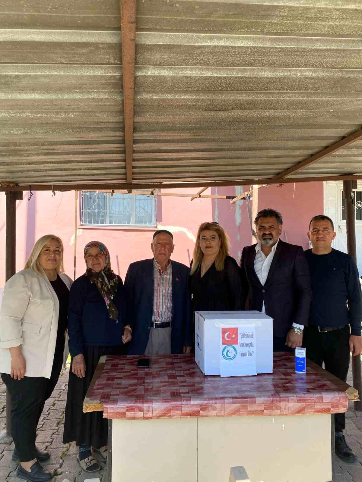 Hatay\'da Şehit Ailelerine Ramazan Yardımı