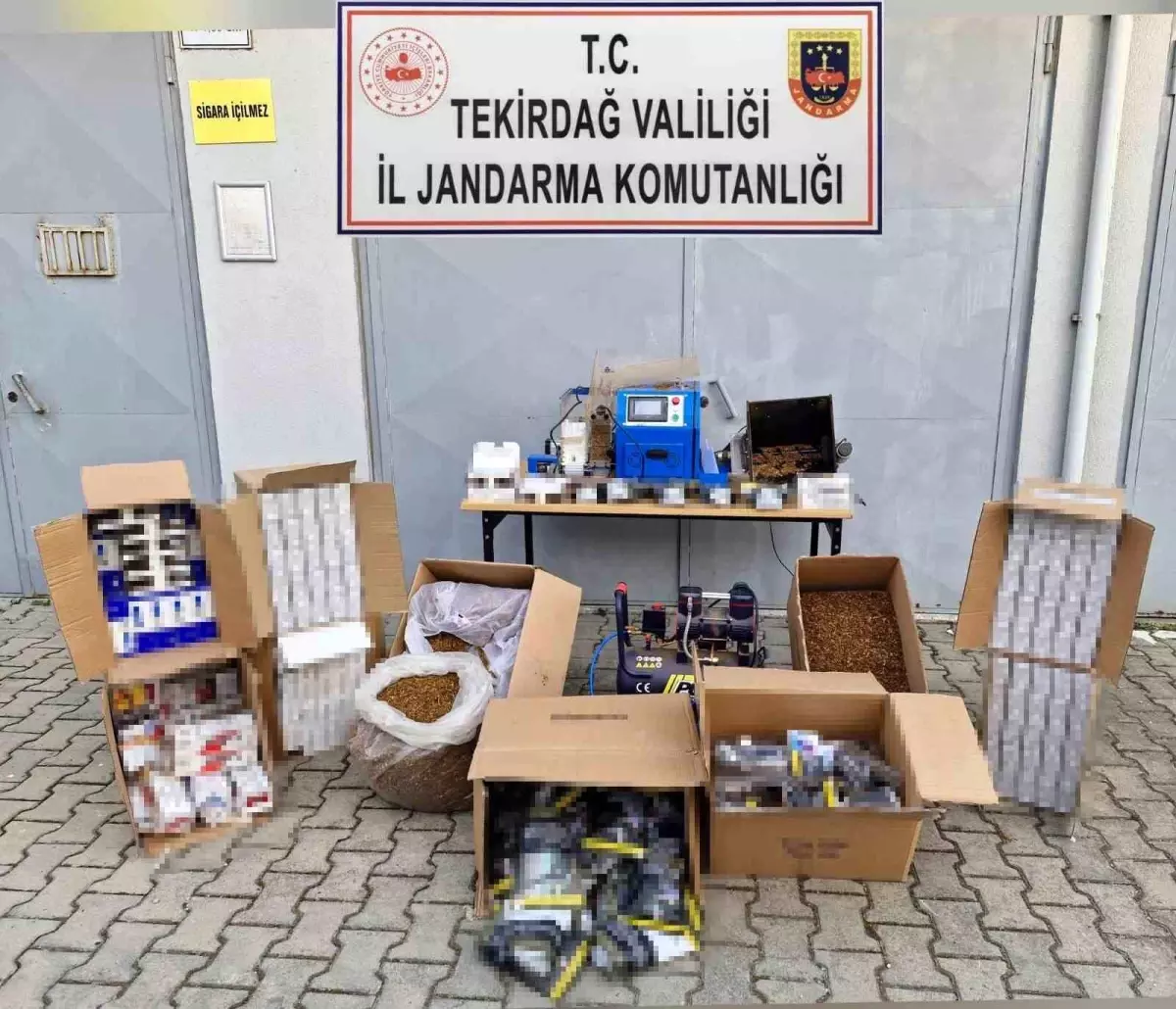 Tekirdağ\'da Jandarma Operasyonu: Uyuşturucu ve Silah Ele Geçirildi