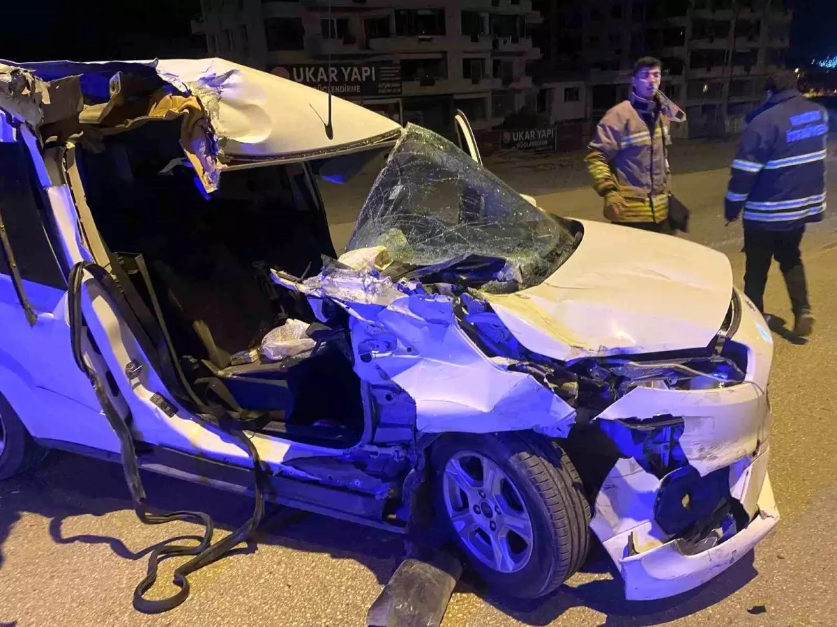 Hatay\'da Kaza: 2 Yaralı