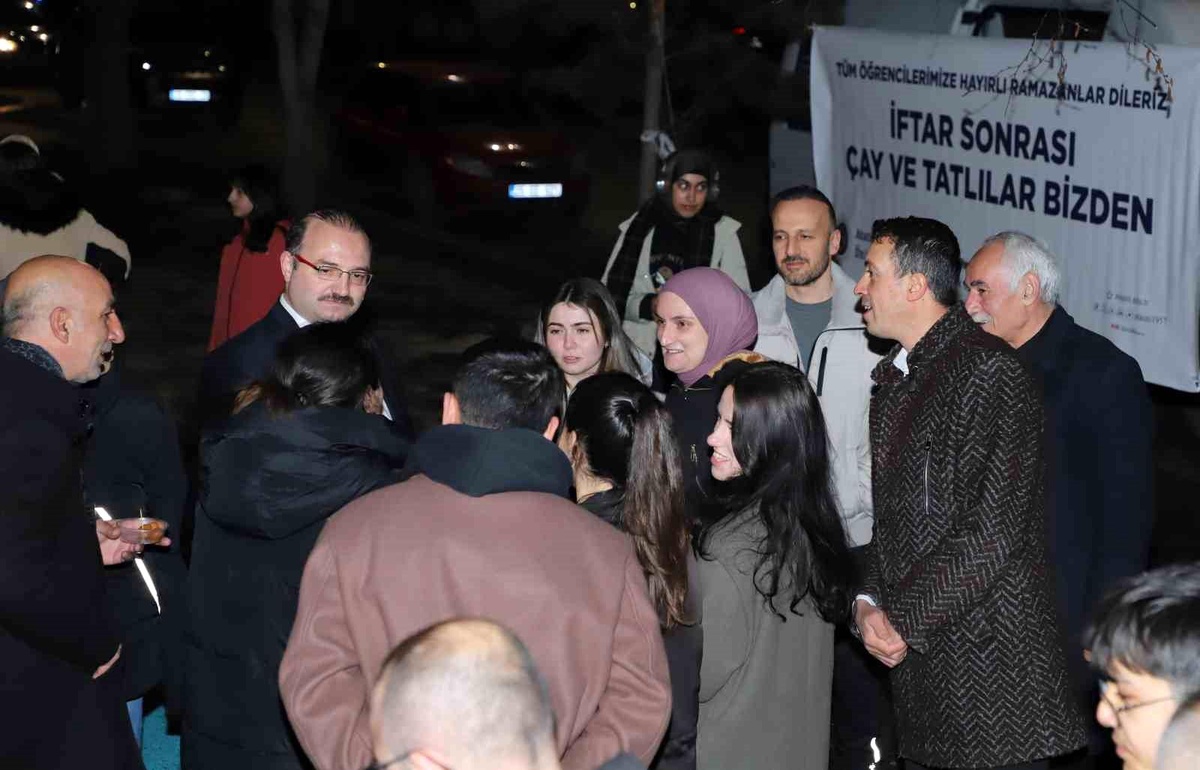 Atatürk Üniversitesi\'nde Ramazan Coşkusu