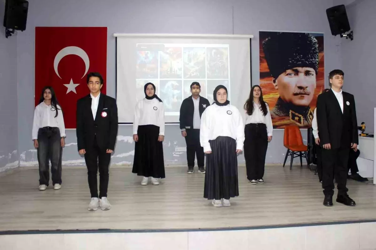 Türkeli\'de Şehitleri Anma Günü ve Çanakkale Zaferi Anma Programı Düzenlendi