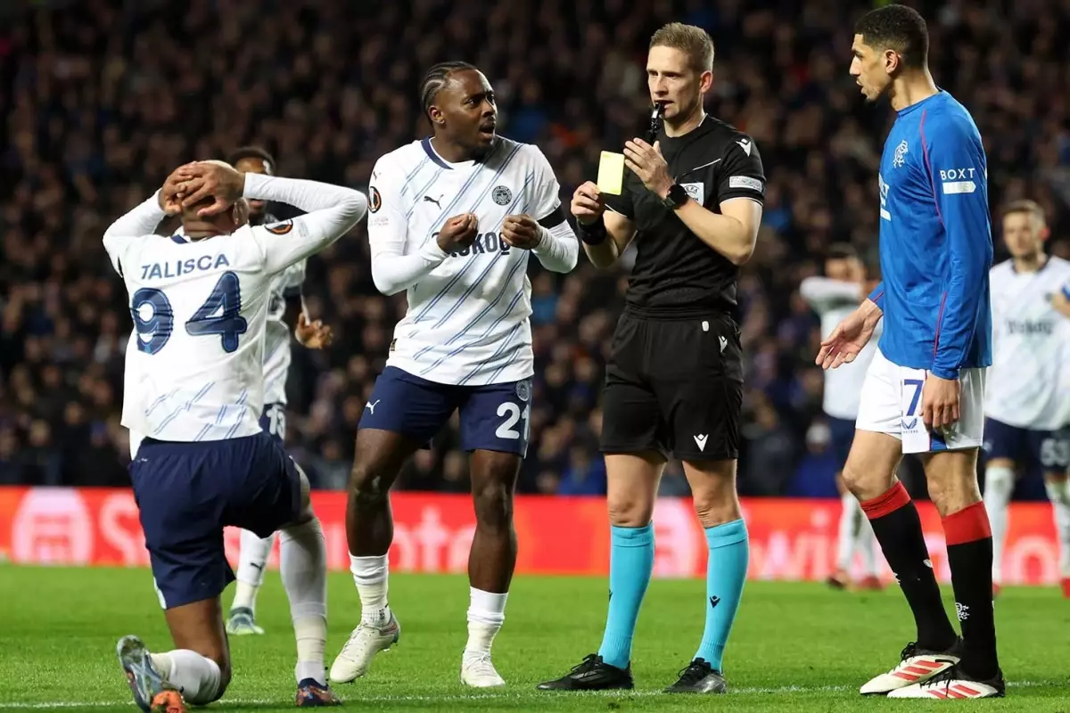 UEFA, Fenerbahçe\'yi yakan hakem Espen Eskas için kararını verdi