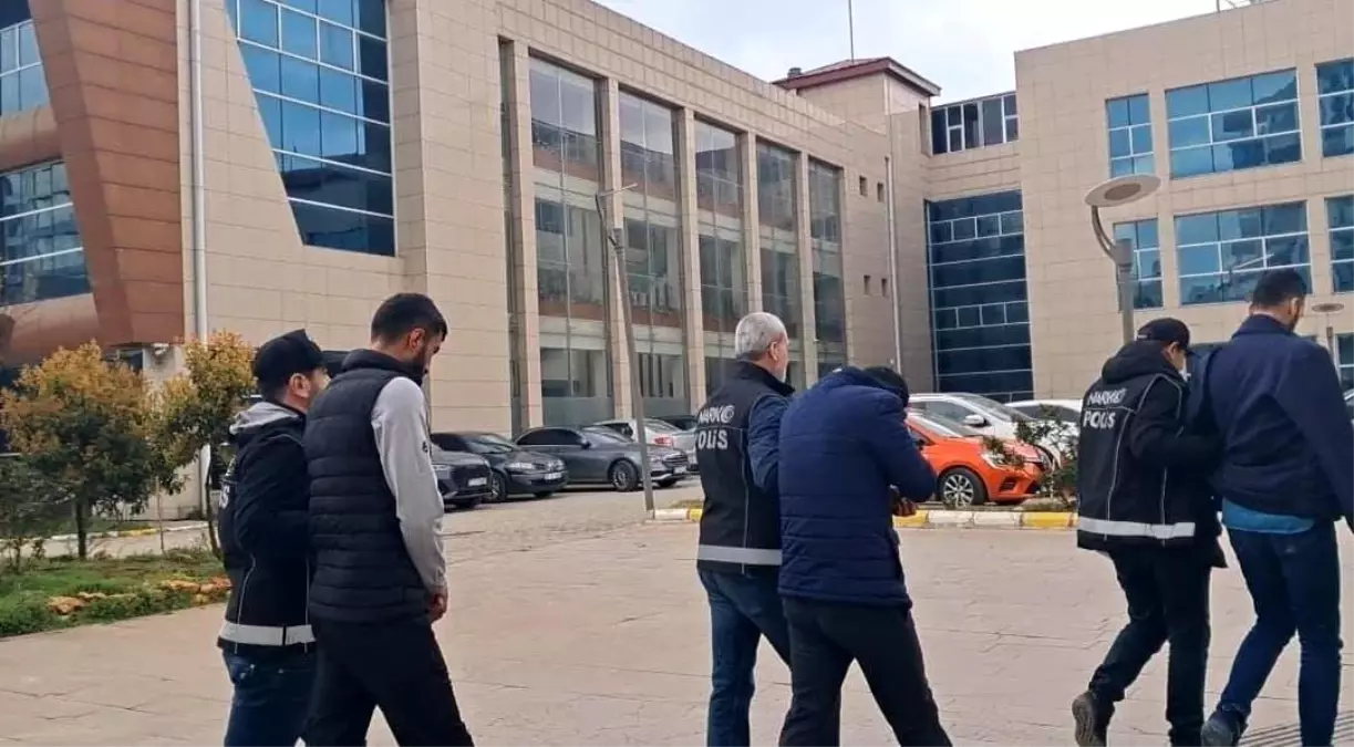 Kilis\'te Uyuşturucu Operasyonu: 2 Tutuklama