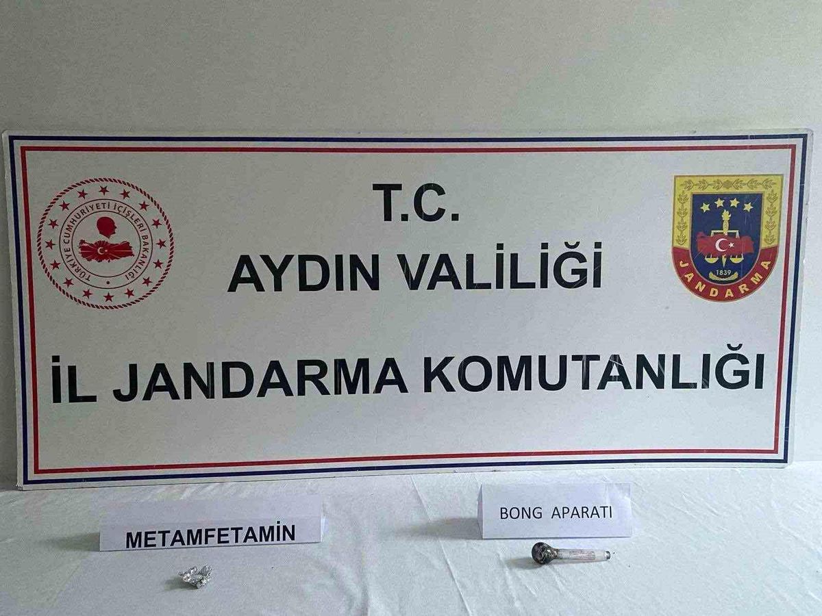Kuşadası\'nda Uyuşturucu Operasyonu
