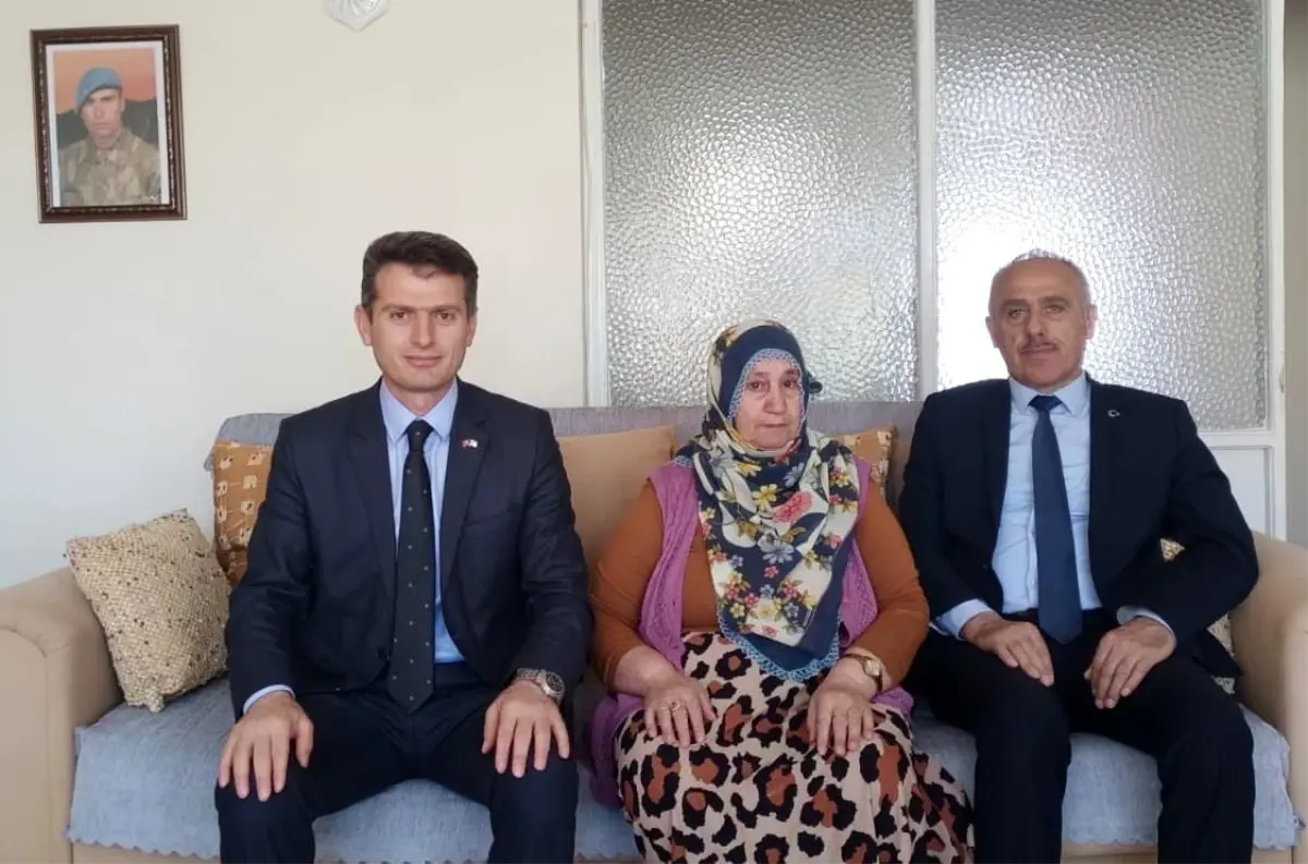 Yaşlılar Haftası dolayısıyla Bayburtlu Kıbrıs gazisi ve şehit ailesi ziyaret edildi