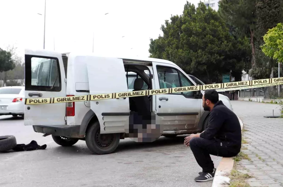Antalya\'da Adliye Önünde Ölüm