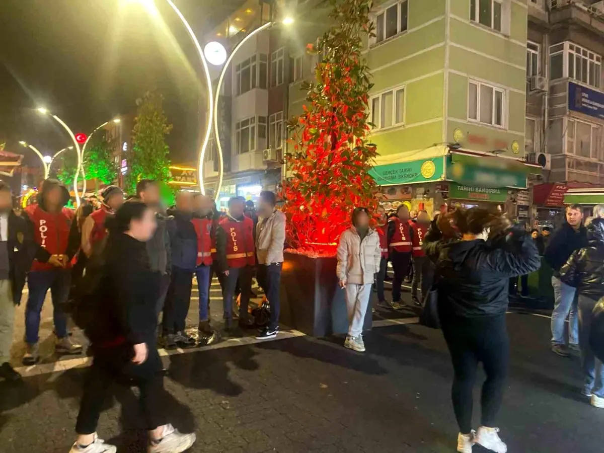 Bandırma\'da İmamoğlu\'na Tepki Eyleminde Gerginlik
