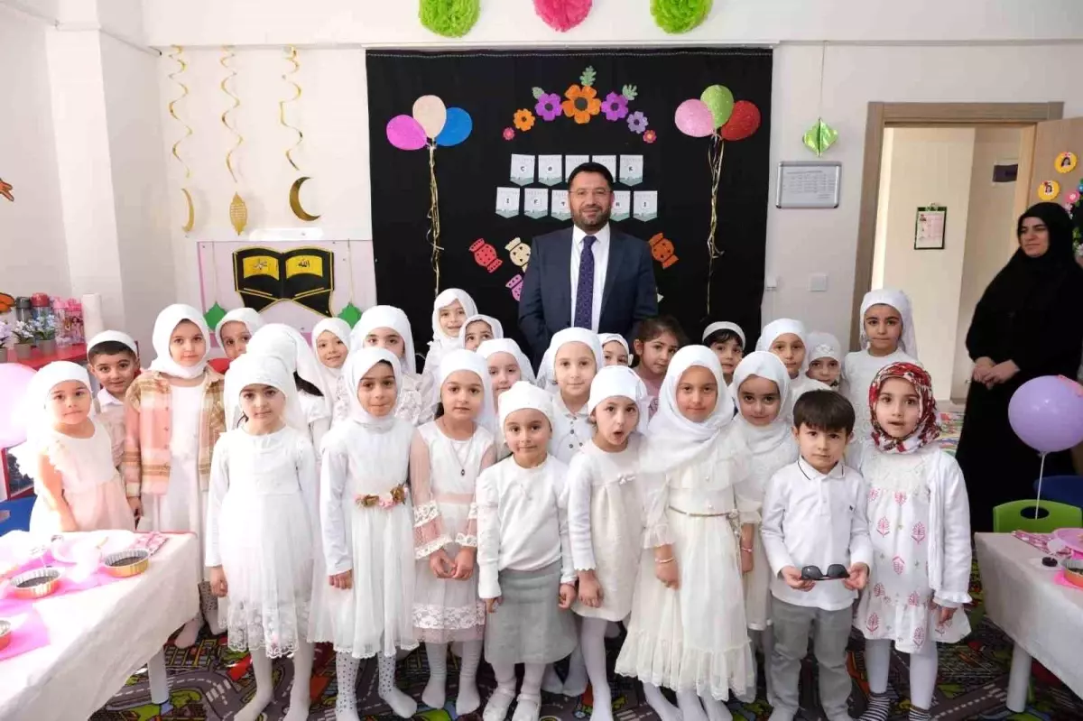 Miniklerin Ramazan Sevincine Ortak Oldu