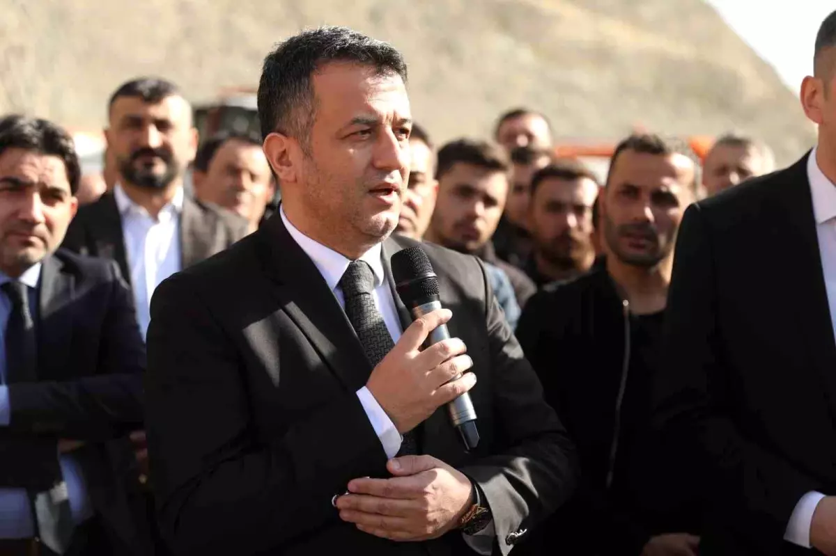 Samsun Büyükşehir Belediye Başkanı Halit Doğan, Personeliyle Bayramlaştı