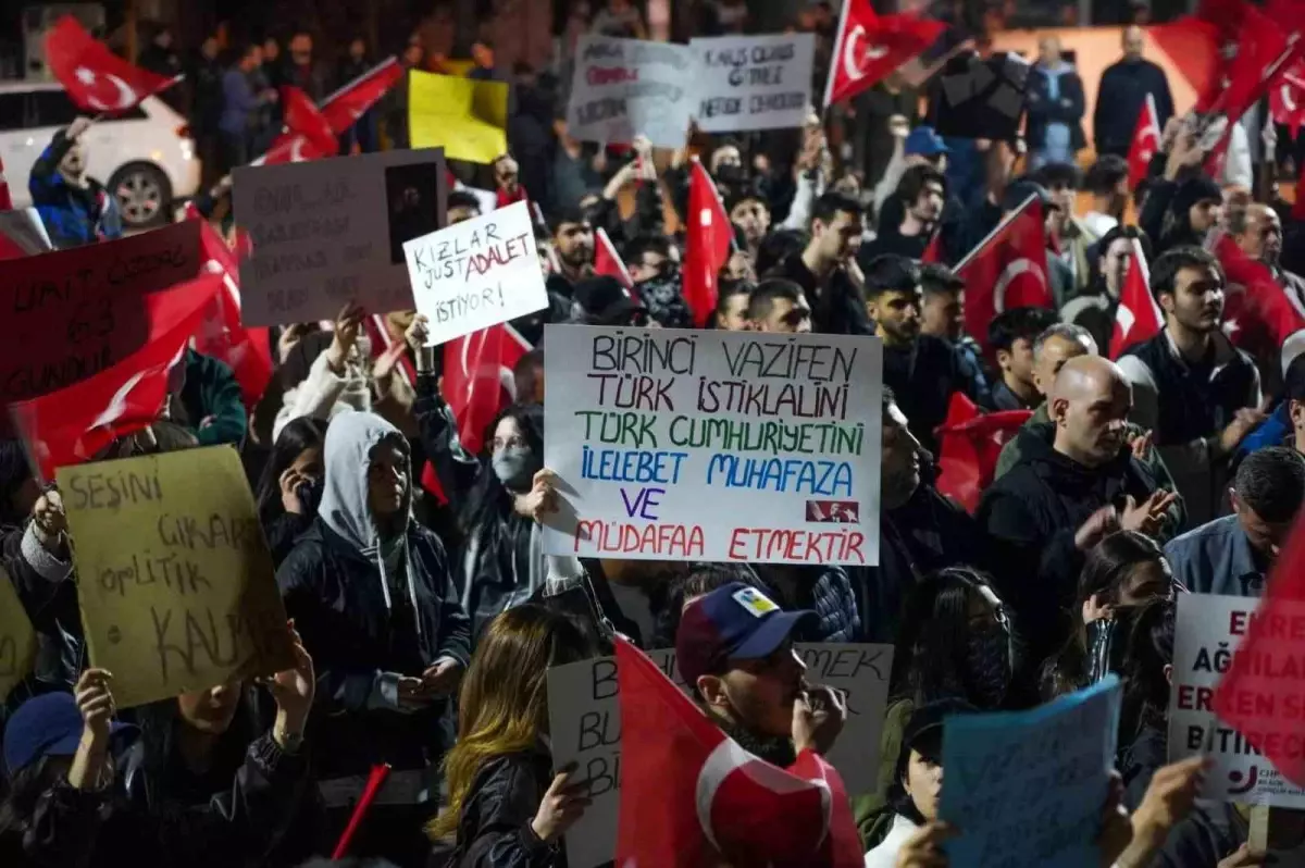 İmamoğlu\'na Destek İçin Yürüyüş Yapıldı, Bir Kişi Gözaltına Alındı