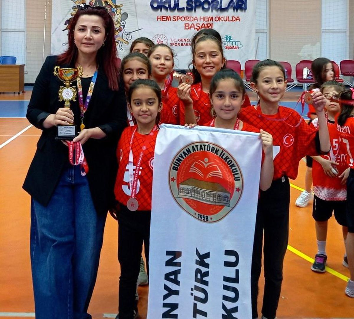 Kayseri Minik Kızlar Voleybol İl Birinciliği Tamamlandı